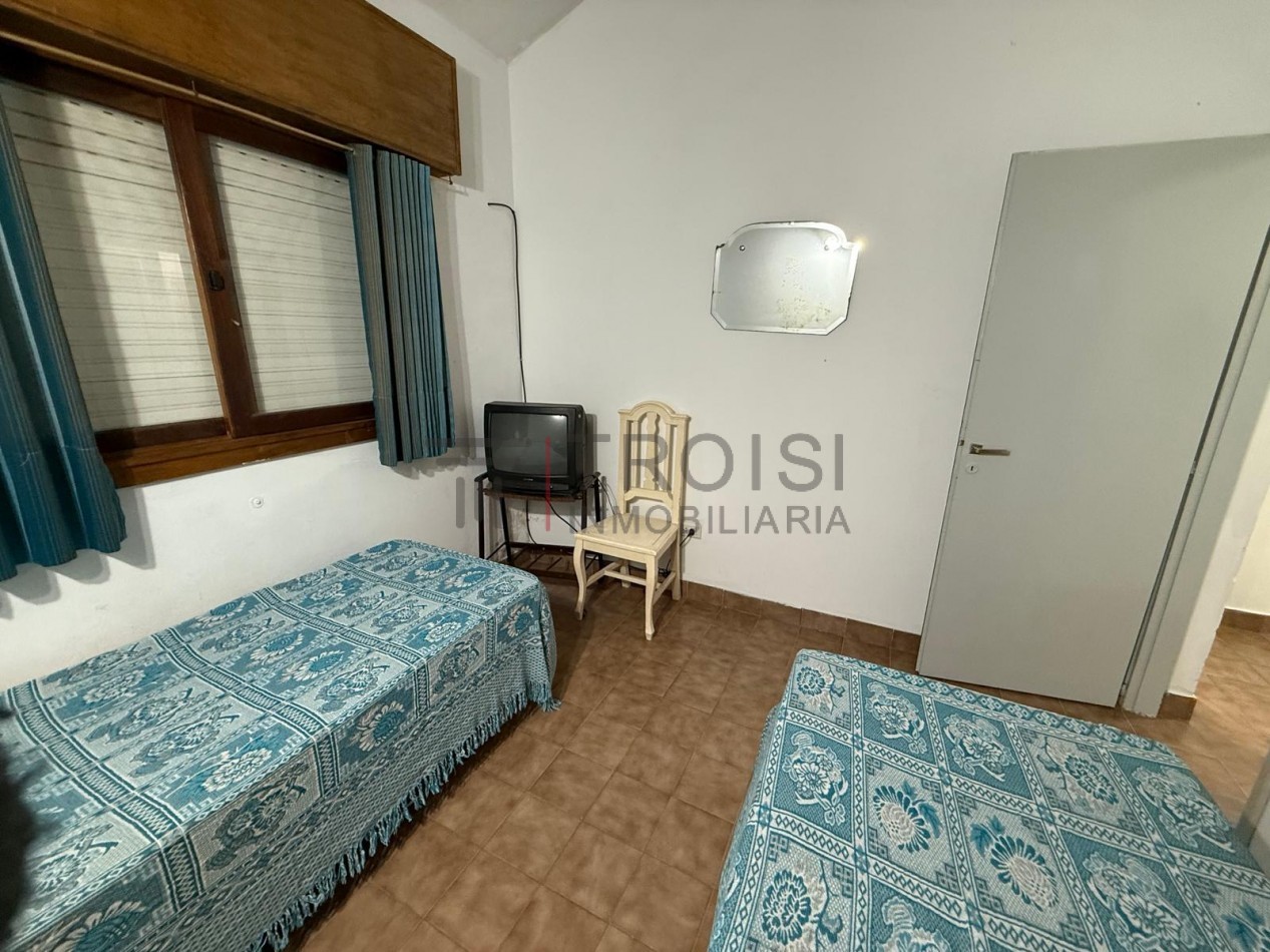 V2 - Chalet 3 ambientes - Calle 39 e/5 y 6