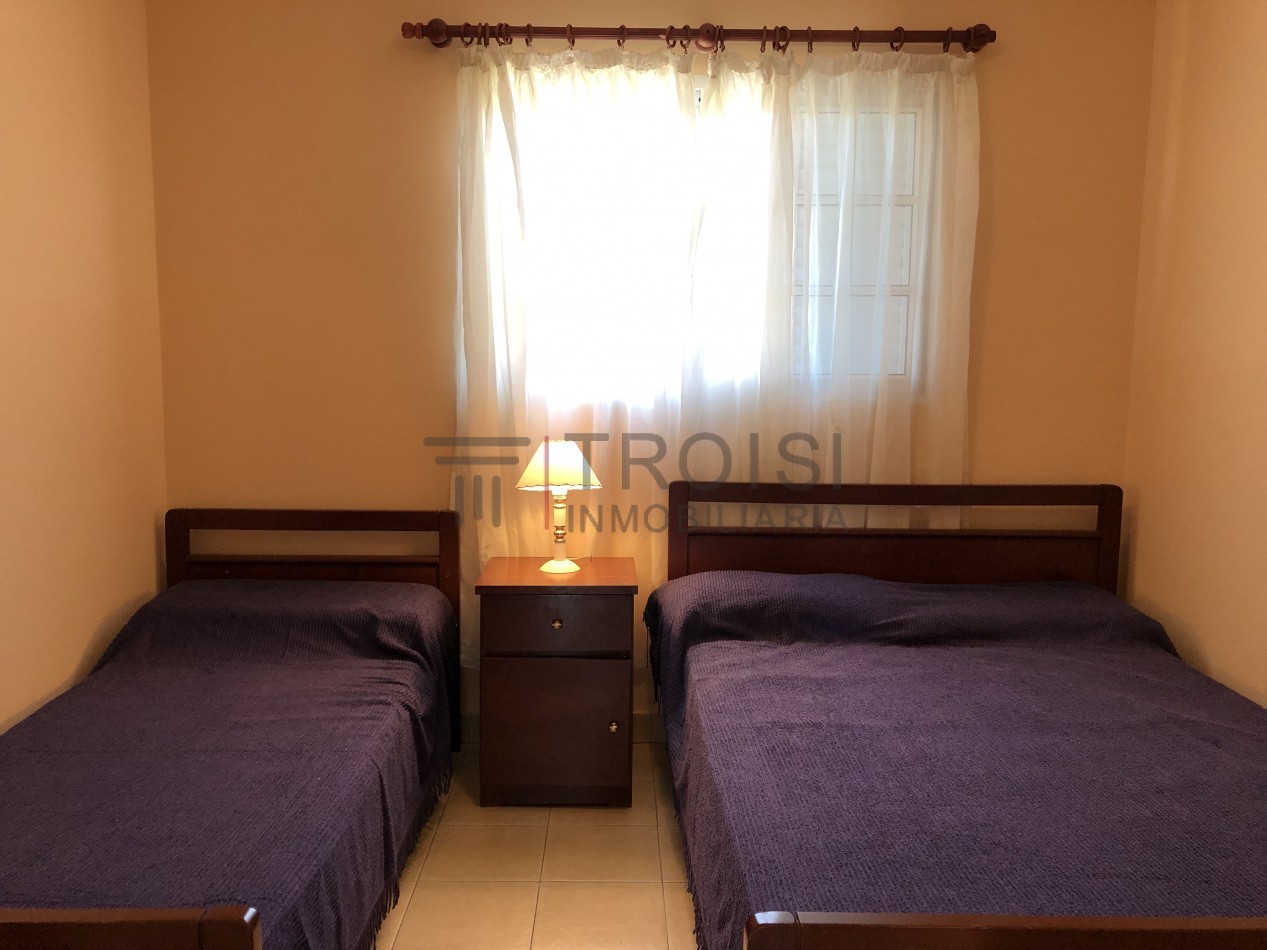 A9 - Triplex 4 ambientes - Calle 48 e/ 2 y 3