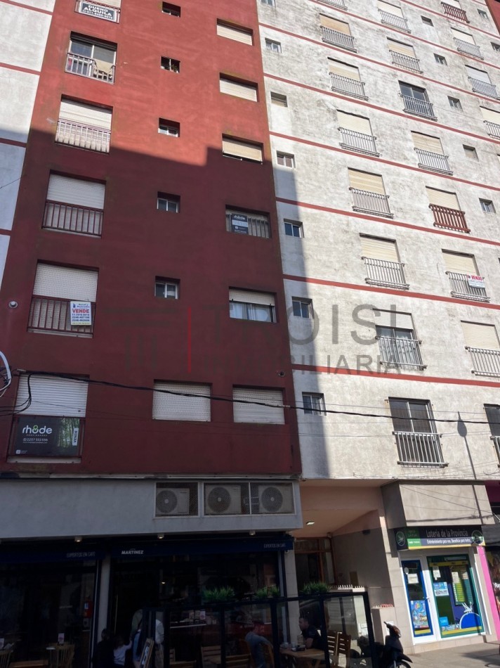 V58 - Monoambiente - Calle 2 esquina 34