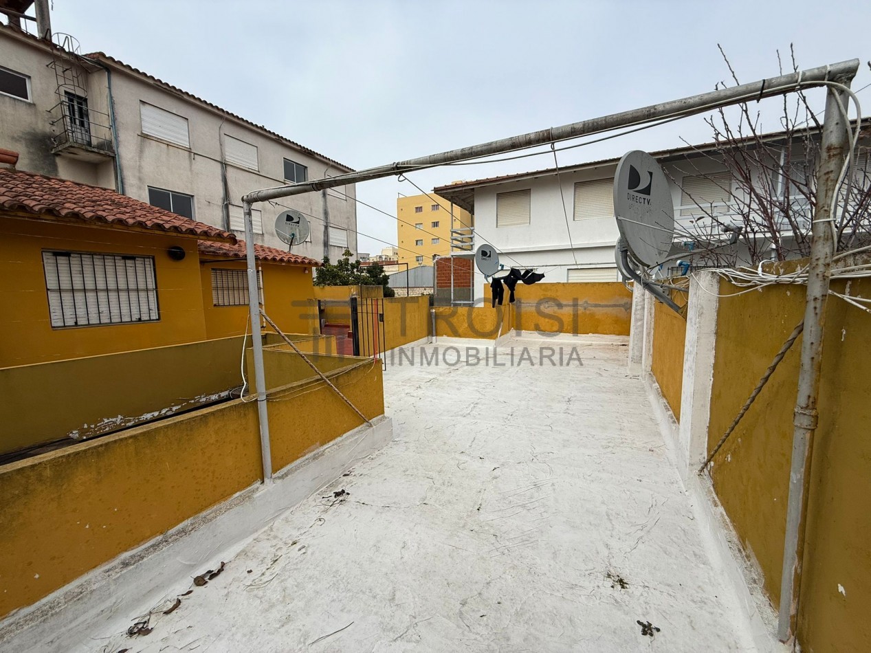 V17 - Depto. 2 ambientes - Calle 36 e/ 2 y 3
