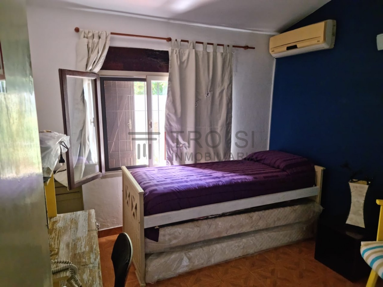 V80 - Chalet 4 ambientes - Calle 126 e/103 y 104
