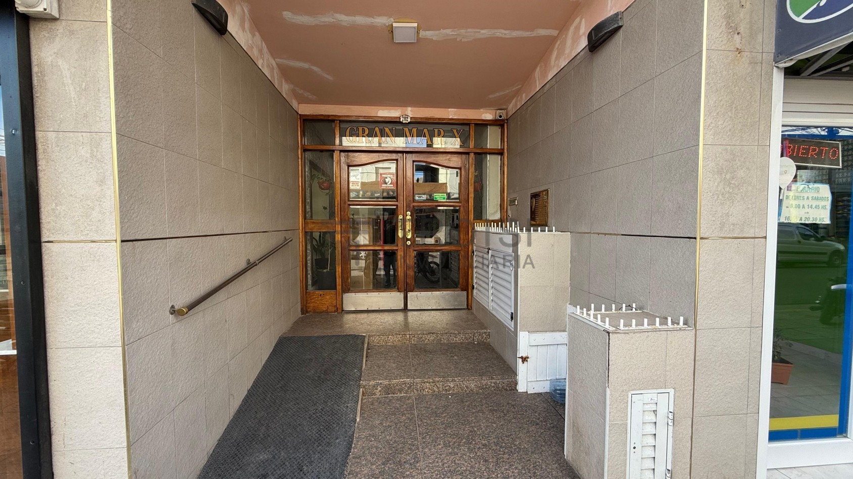 V66 - Departamento 2 ambientes - Calle 2 esq. 34