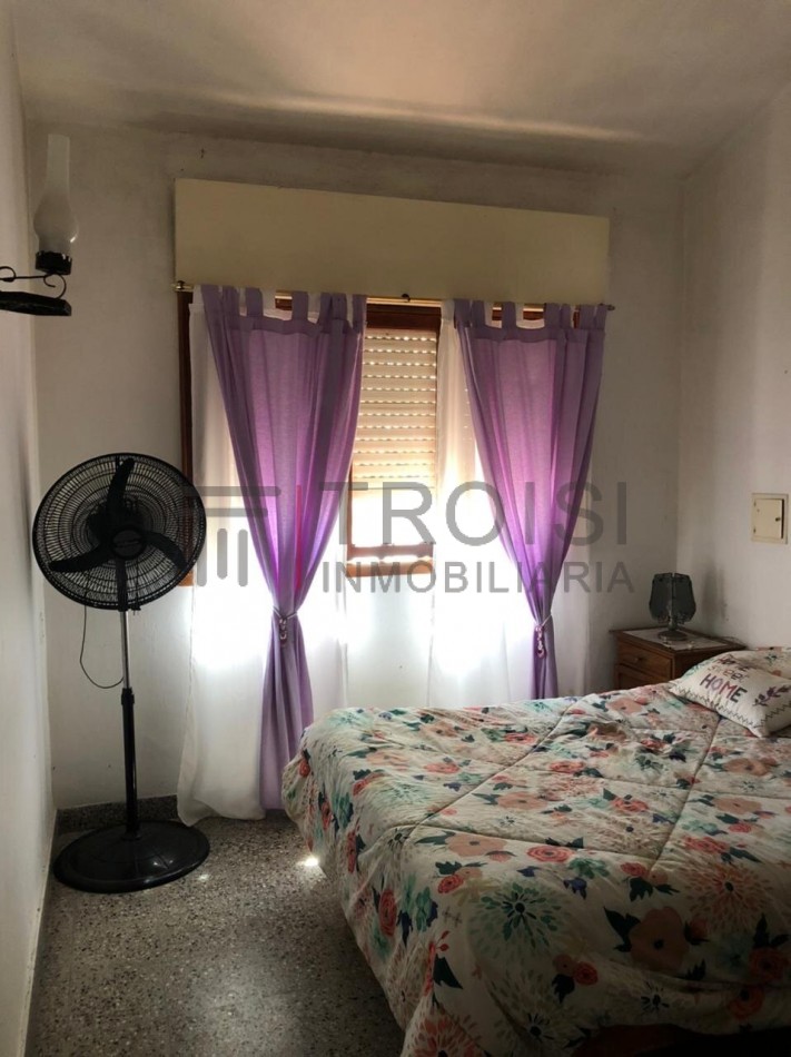 V42 - Chalet 3 ambientes - Calle 35 e/ 7 y 8