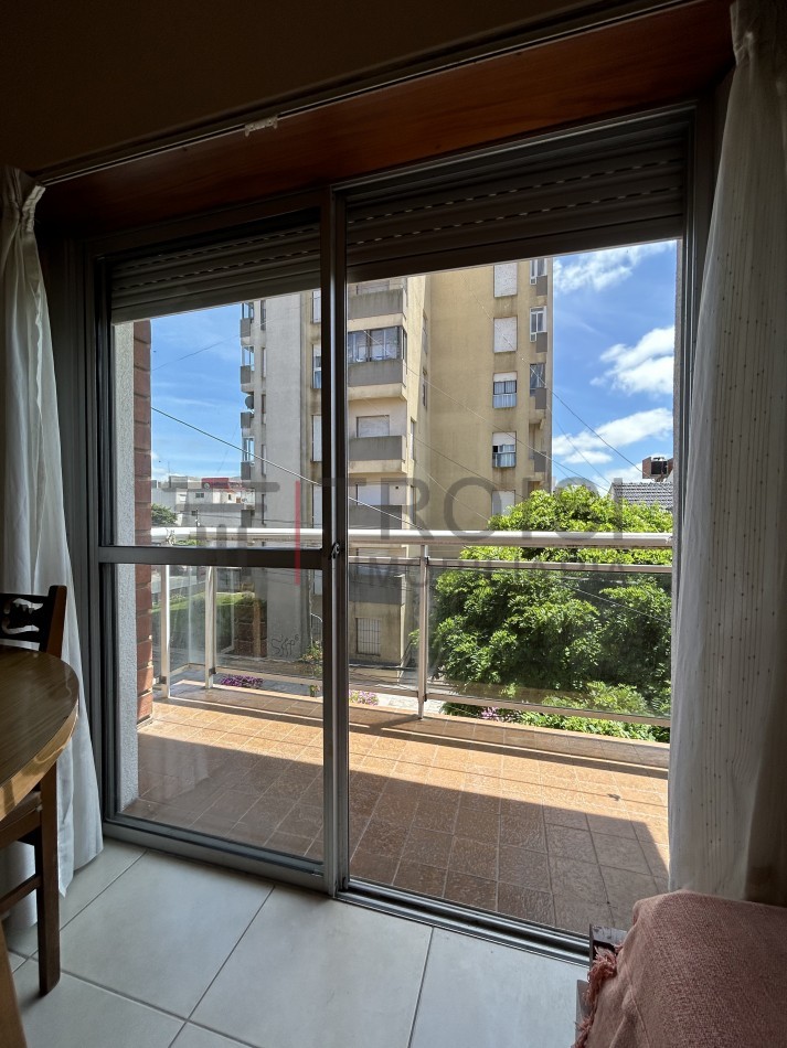 362 - Depto. 2 ambientes a 100 mts del mar - Calle 36 e/2 y 3 