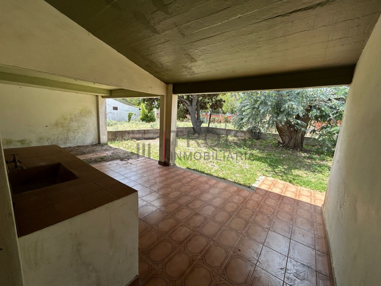V21 - Depto. 2 ambientes + Chalet 3 ambientes - Calle 7 e/52 y 53 