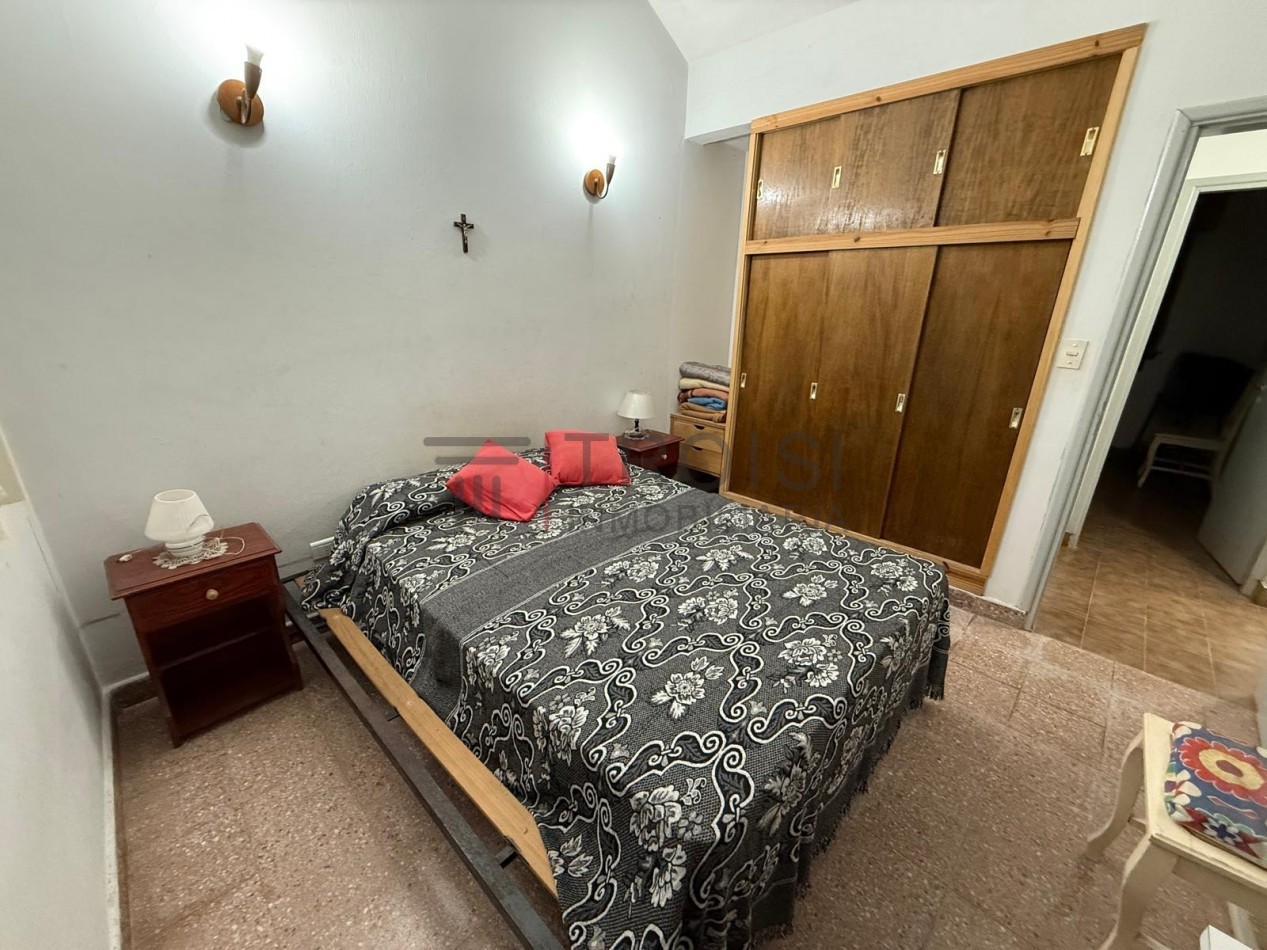 V2 - Chalet 3 ambientes - Calle 39 e/5 y 6