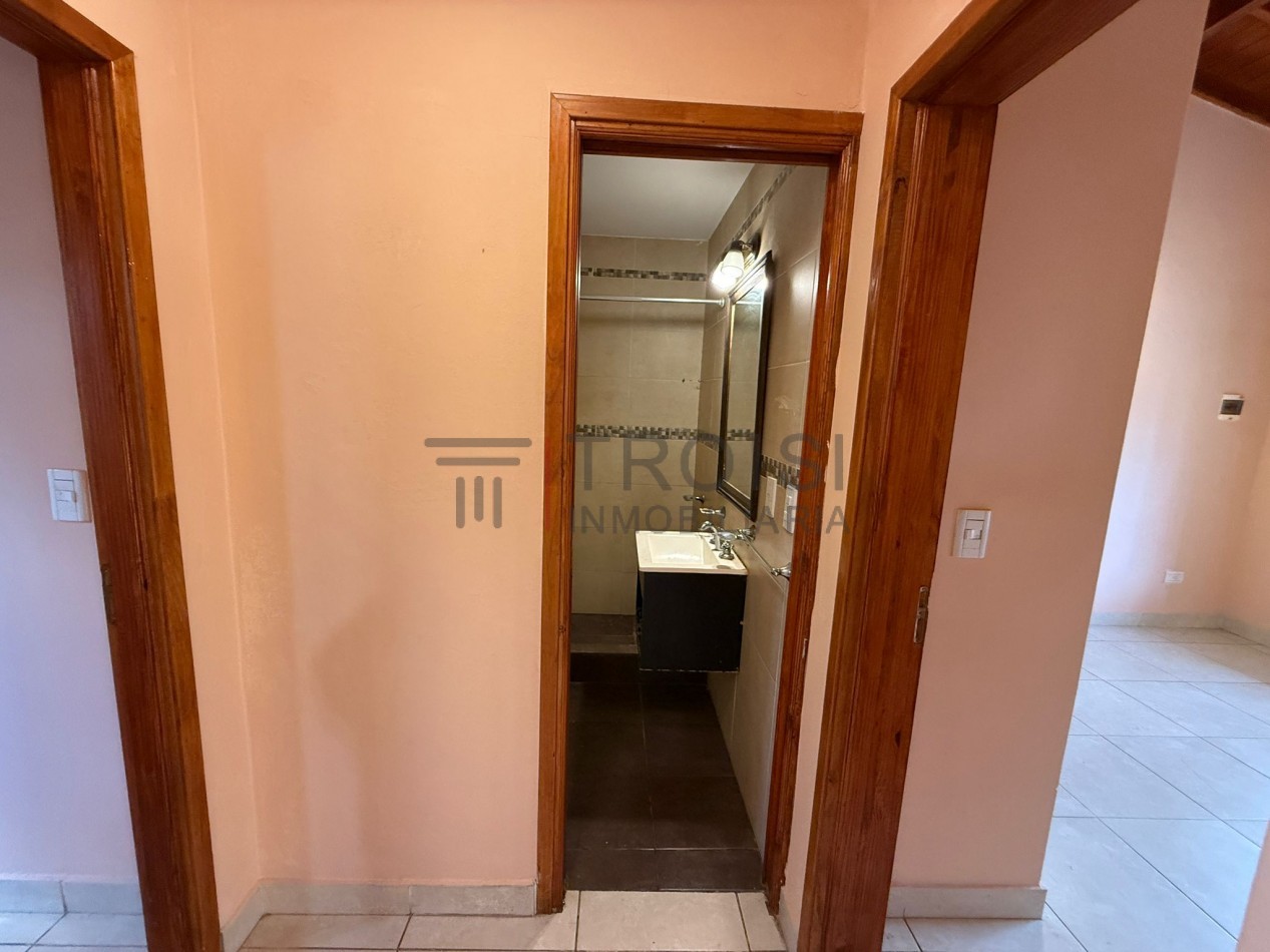292 - Chalet de 3 ambientes - Calle 29 e/ 6 y 7