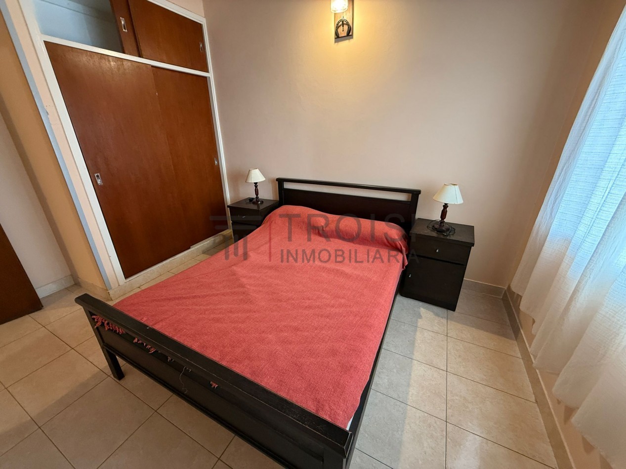 643 - Chalet de 3 ambientes - Calle 64 e/1 y 2