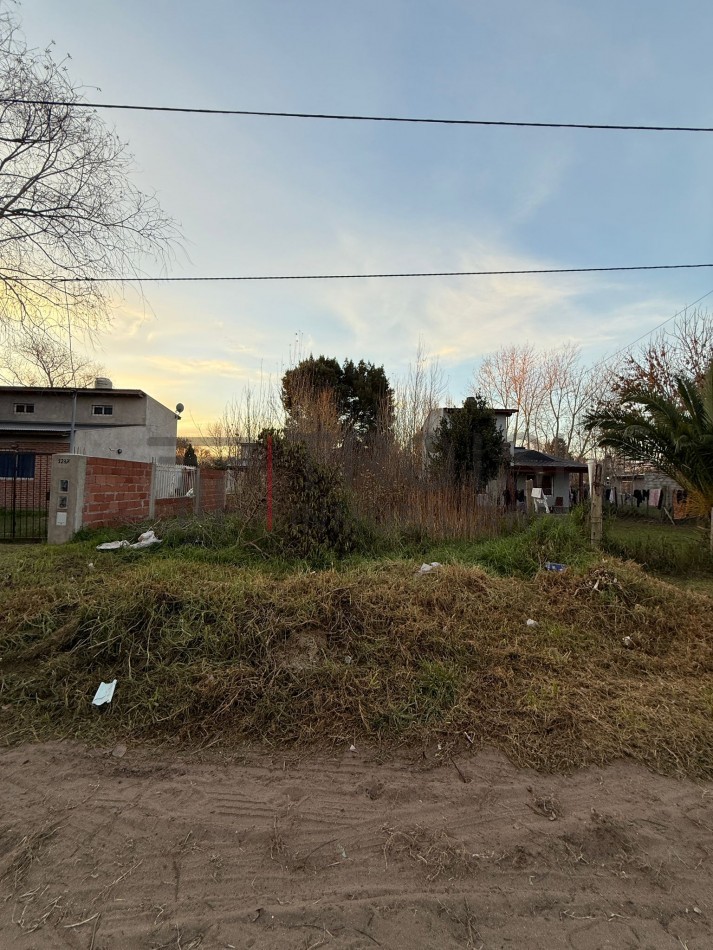 L19 - Lote Calle 38 e/ 12 y 13 - Santa Teresita