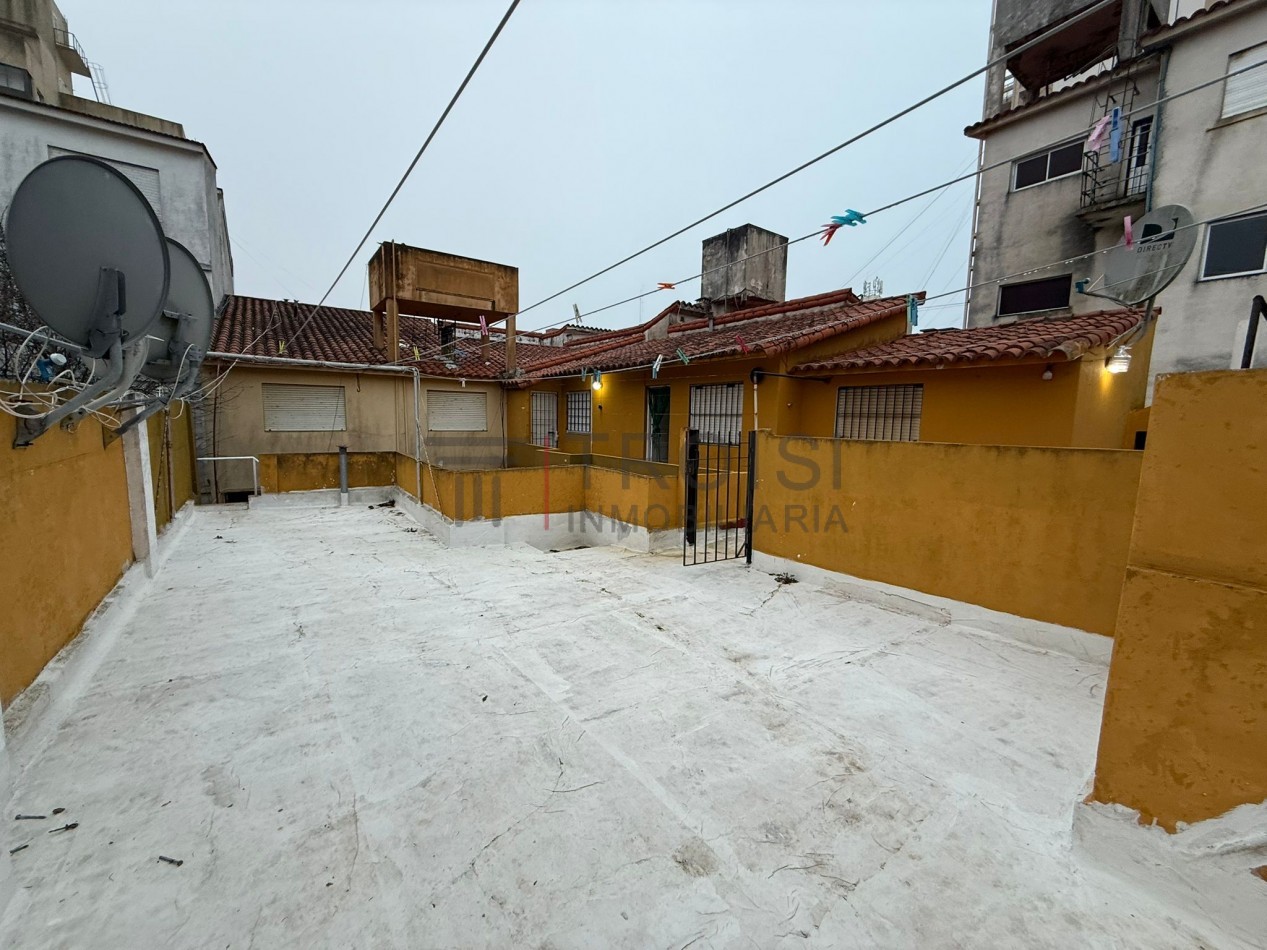 V17 - Depto. 2 ambientes - Calle 36 e/ 2 y 3
