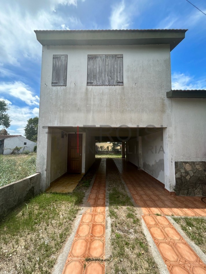 V21 - Chalet 3 ambientes + Depto. 2 ambientes - Calle 7 e/52 y 53