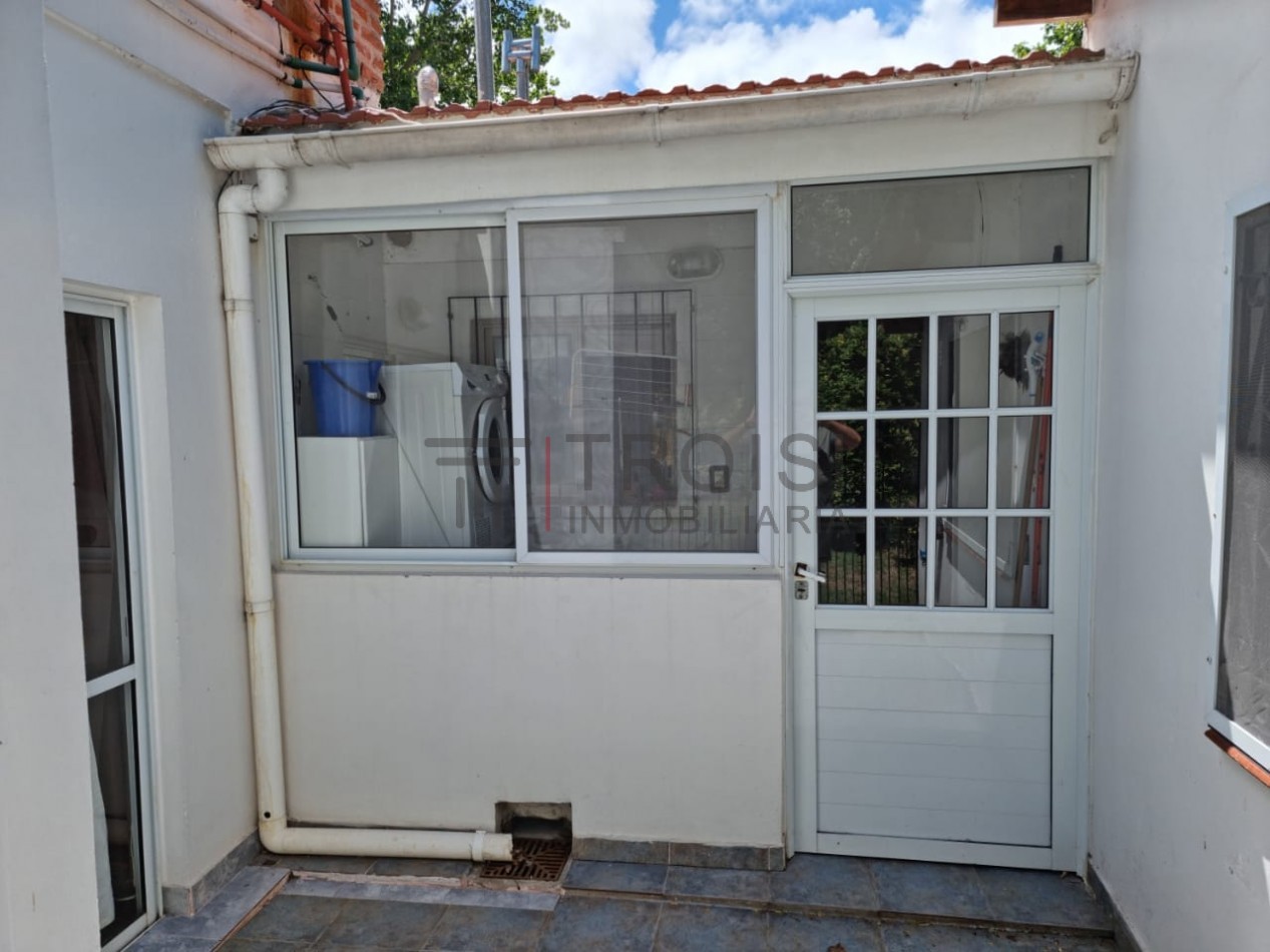 V80 - Chalet 4 ambientes - Calle 126 e/103 y 104