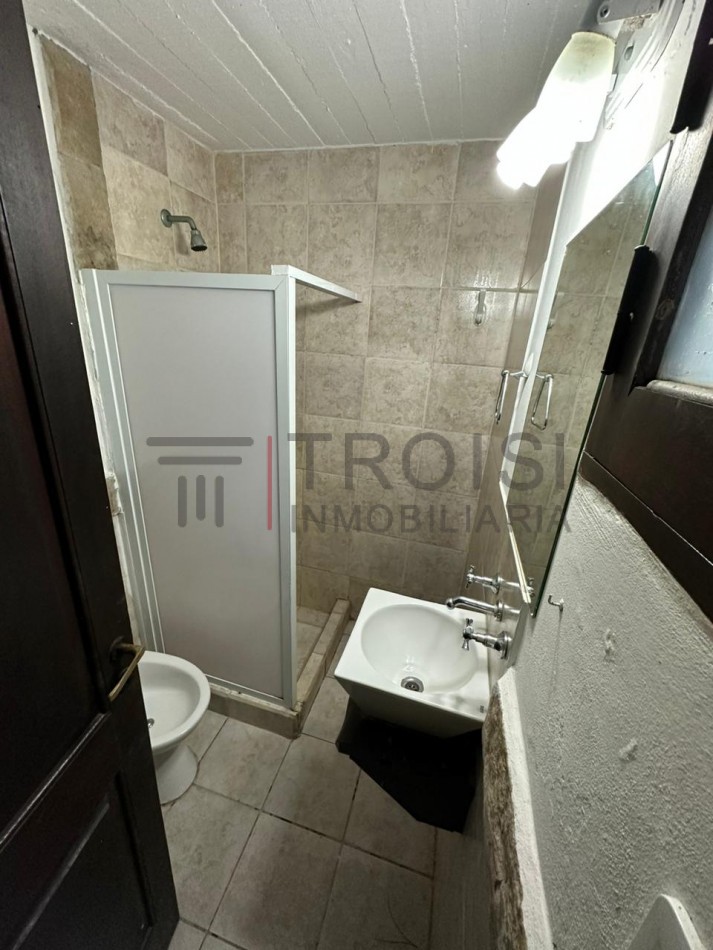 V83 - Hotel Av. Interbalnearia esq. 6, Costa del Este