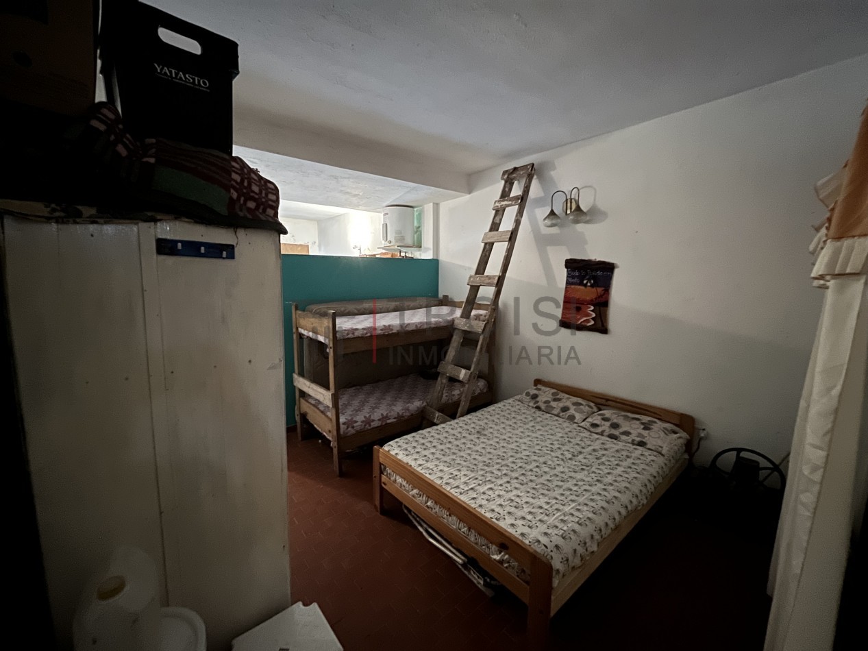 V75 - Casa 2 ambientes - Calle 48 e/11 y 12