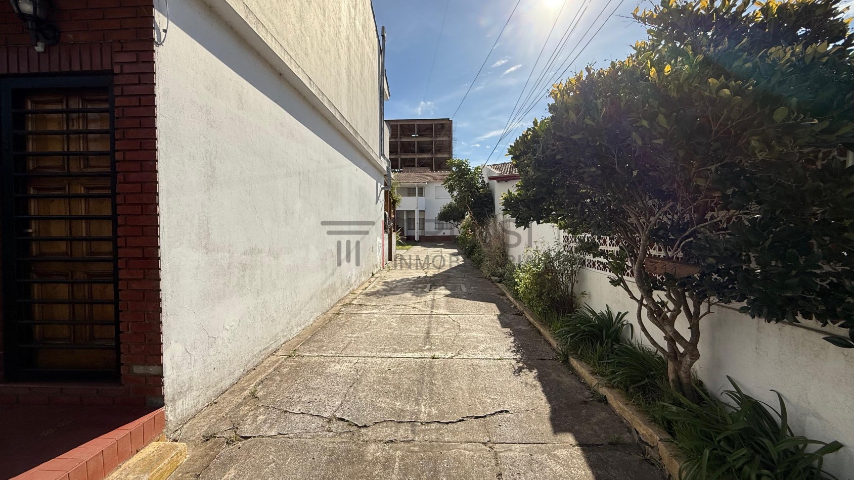 V51 - Departamento 3 ambientes - Calle 44 e/3 y 4