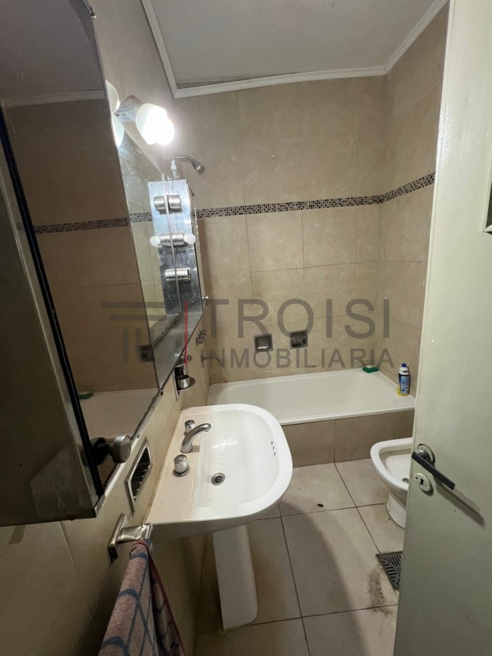 V24 - Chalet 3 dormitorios con Garage - Calle 34 e/ 4 y 5