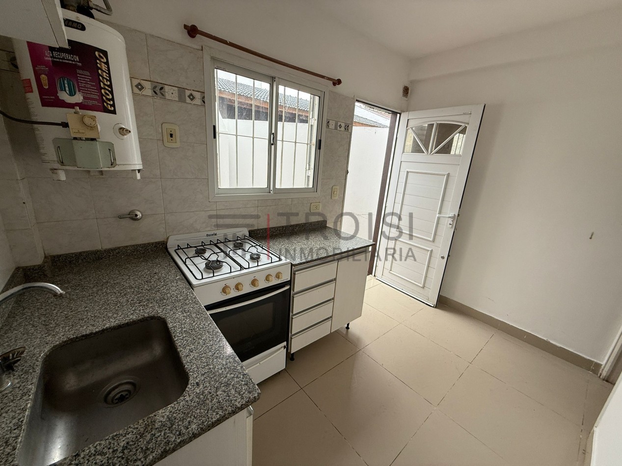 642 - Duplex de 3 ambientes - Calle 64 e/1 y 2