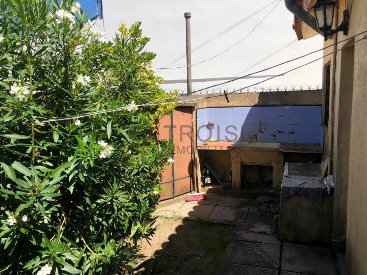 V42 - Chalet 3 ambientes - Calle 35 e/ 7 y 8