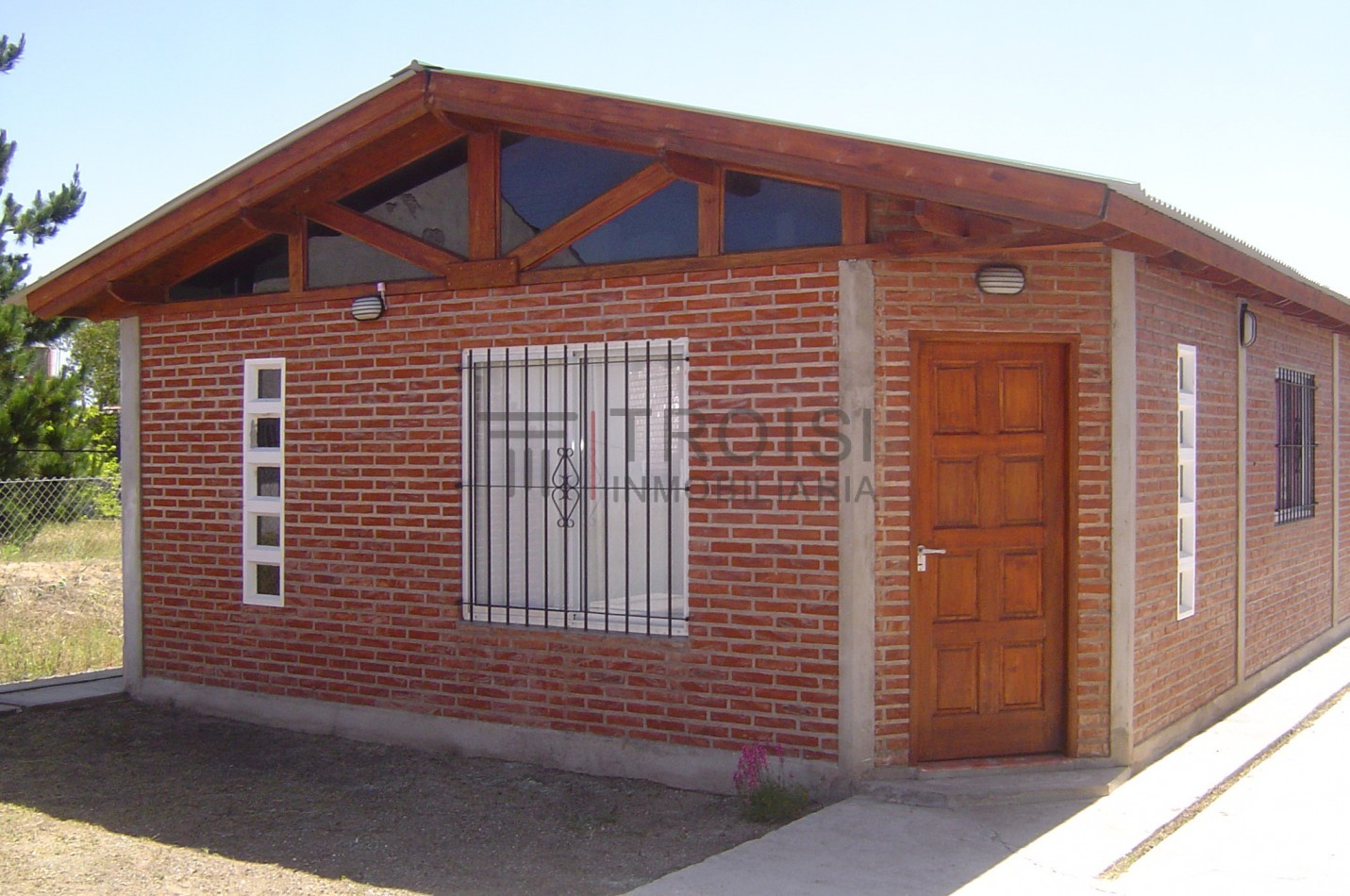 V16 - 4 Chalets de 3 ambientes - Calle 7, Costa Chica