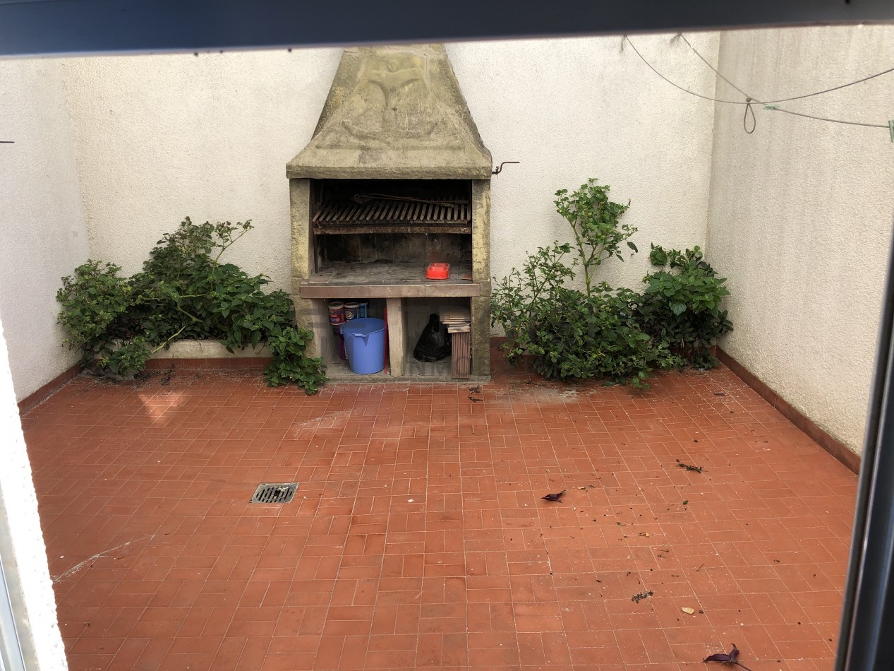V6 - Depto. 2 ambientes - Calle 2 e/35 y 36