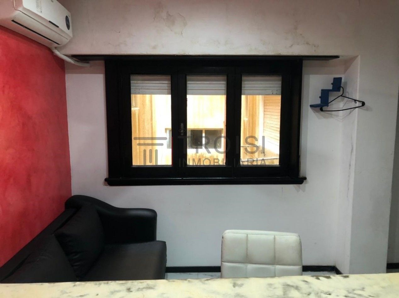 V7 - Depto. 1 ambiente - Calle 33 e/2 y Av. Costanera