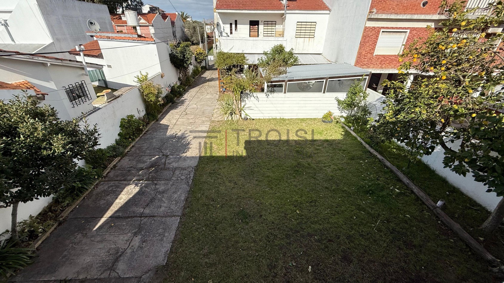 V51 - Departamento 3 ambientes - Calle 44 e/3 y 4