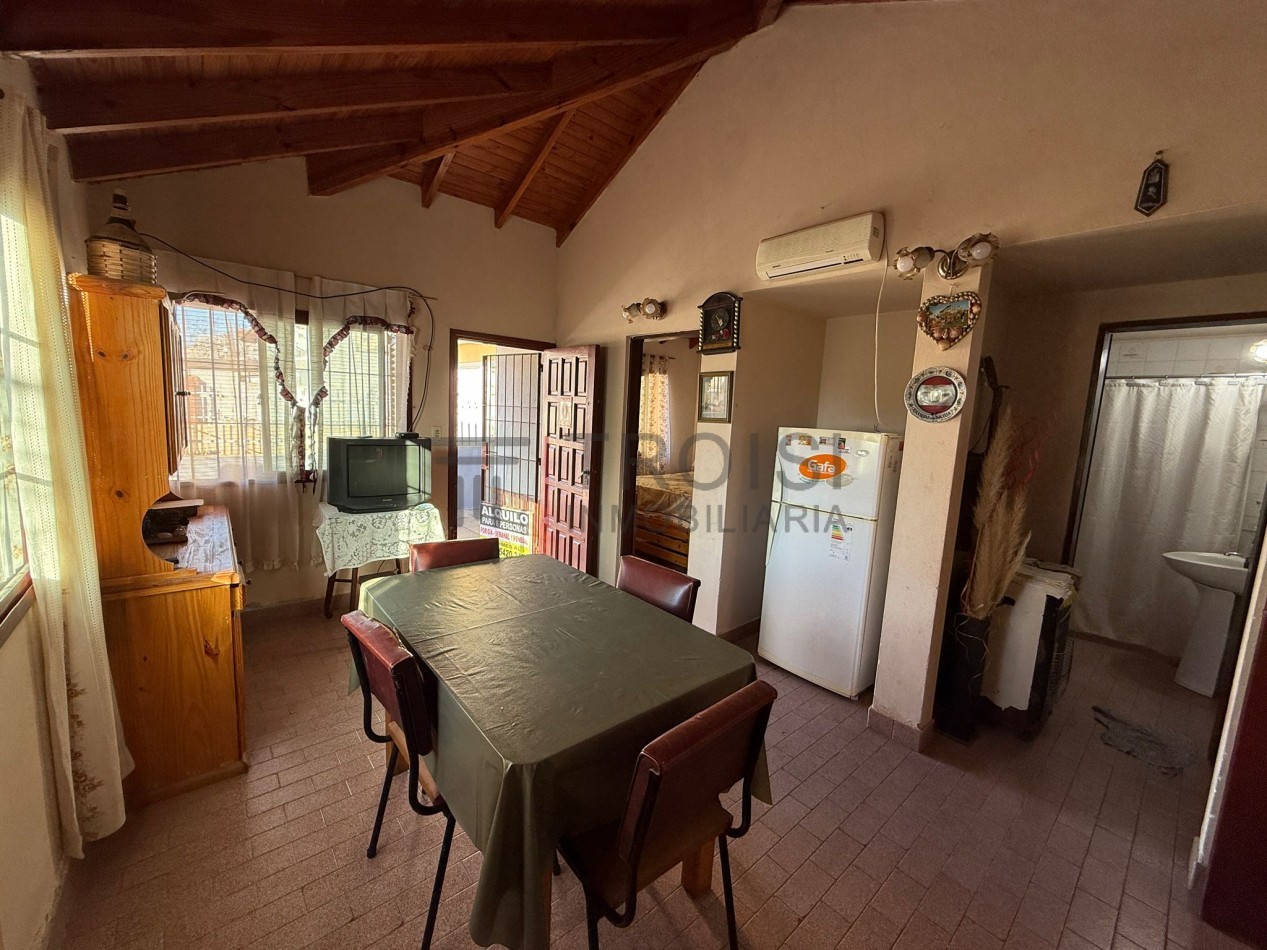 V22 - Chalet 3 ambientes - Calle 48 e/ 2 y 3