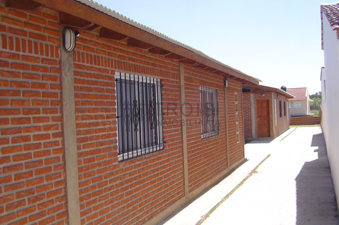 V16 - 4 Chalets de 3 ambientes - Calle 7, Costa Chica