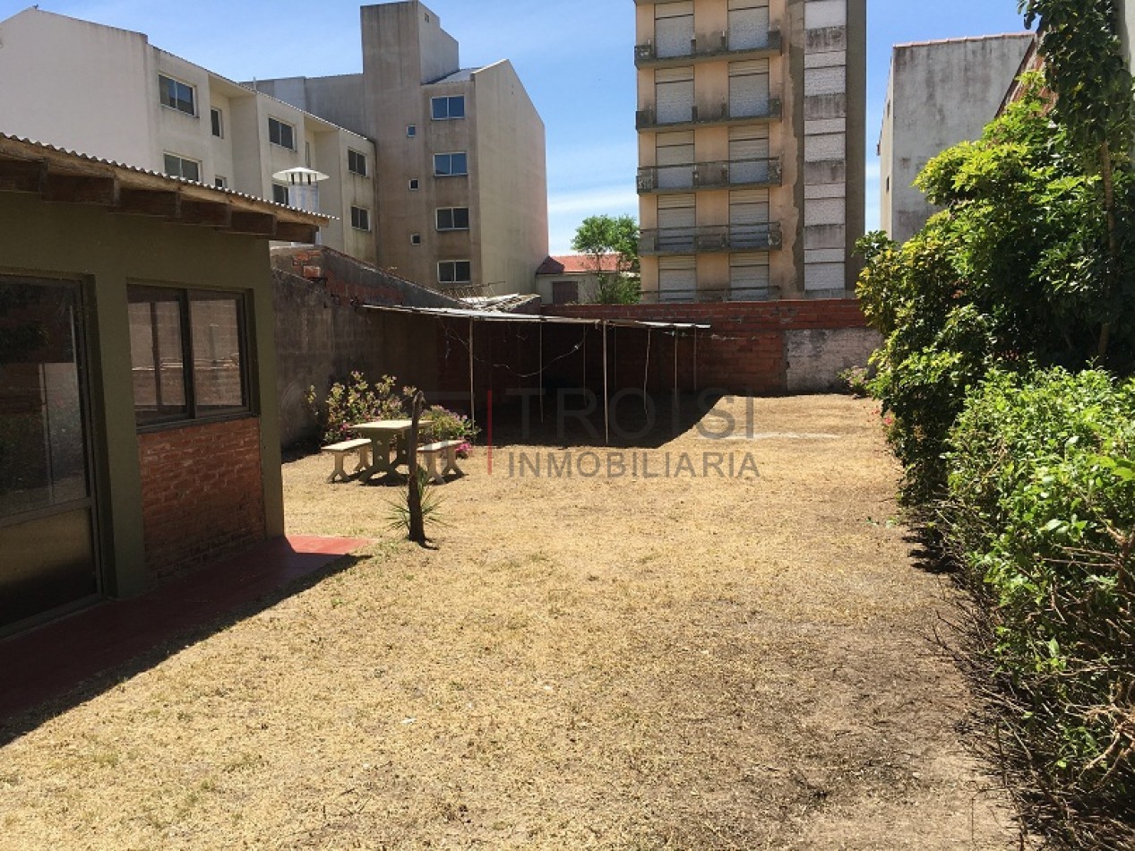A17b - Depto. 2 ambientes - Av. 32 e/2 y 3