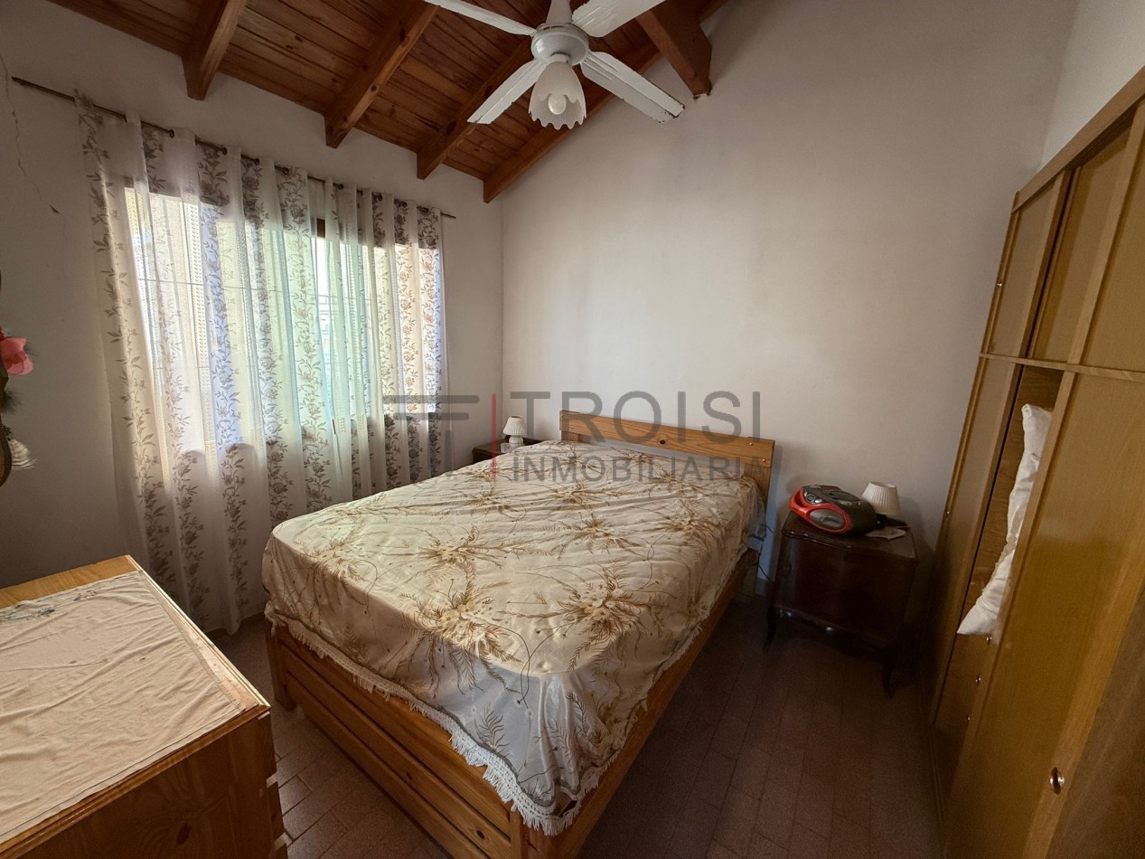 V22 - Chalet 3 ambientes - Calle 48 e/ 2 y 3