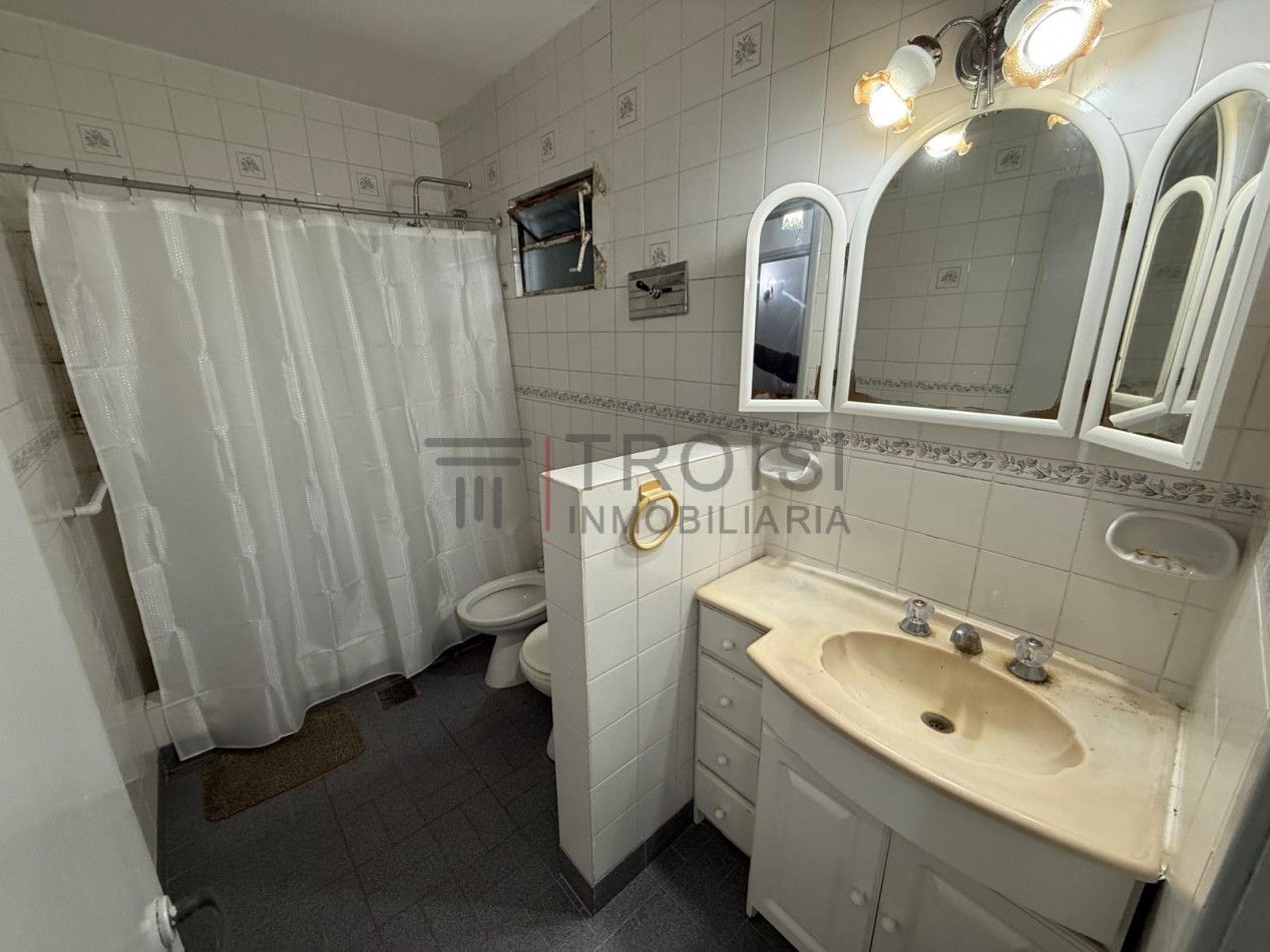 V2 - Chalet 3 ambientes - Calle 39 e/5 y 6