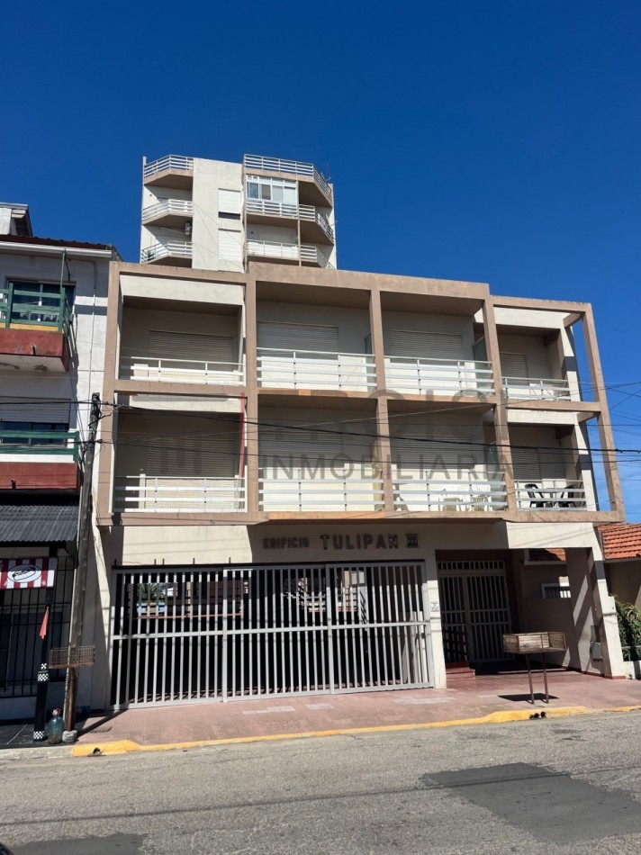 V15 - Depto. 2 ambientes - Calle 43 e/2 y 3