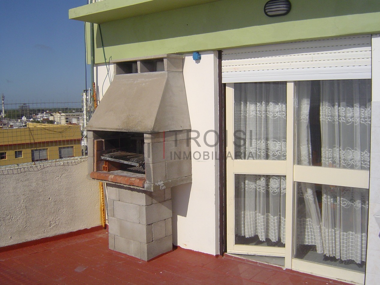 V20 - Depto. 2 ambientes - Costanera e/31 y 32