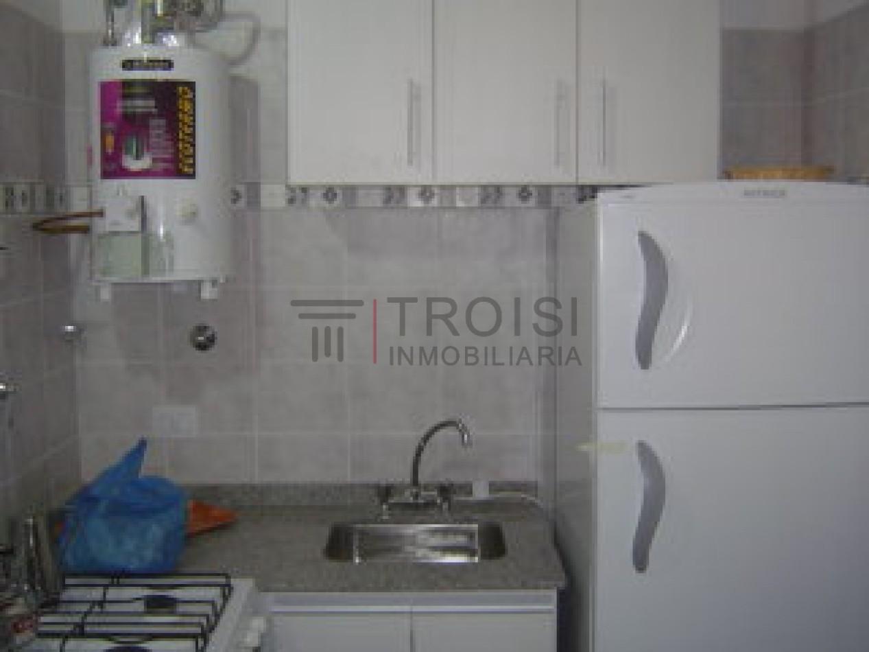 644 - Chalet de 3 ambientes - Calle 64 e/1 y 2