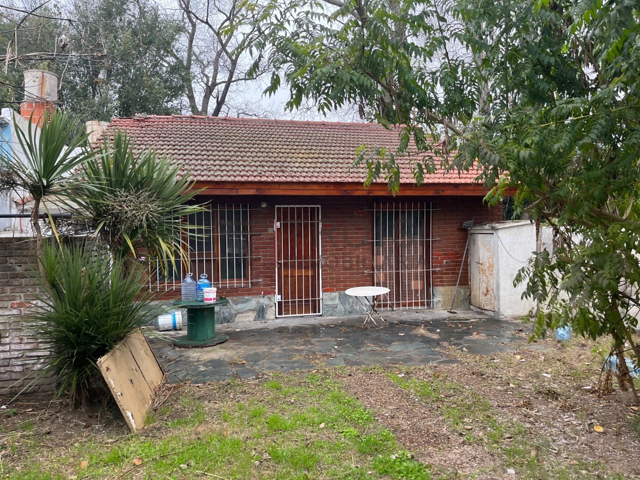 V34 - Chalet 4 ambientes - Calle 13 e/37 y 38