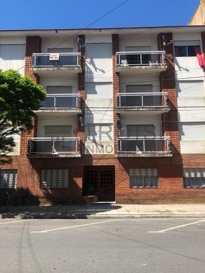 364 - Depto. 2 ambientes a 100 mts del mar - Calle 36 e/2 y 3 