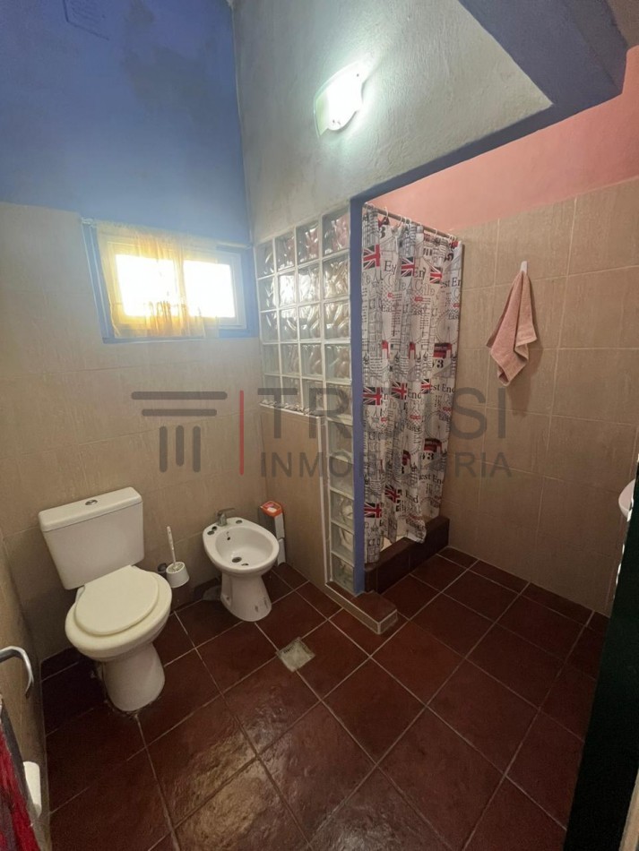 V24 - Chalet 4 ambientes - Calle 6 e/29 y 30