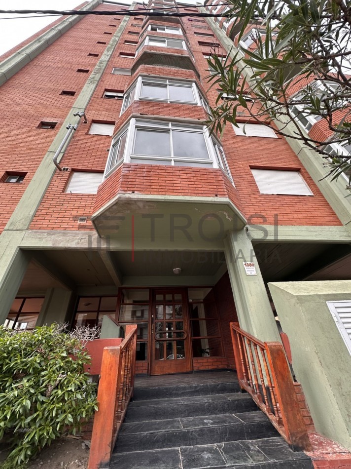 V47 - Departamento - 2 Ambientes - Diagonal 18 N°1350 entre 40 y 41 - 6° Piso - Santa Teresita
