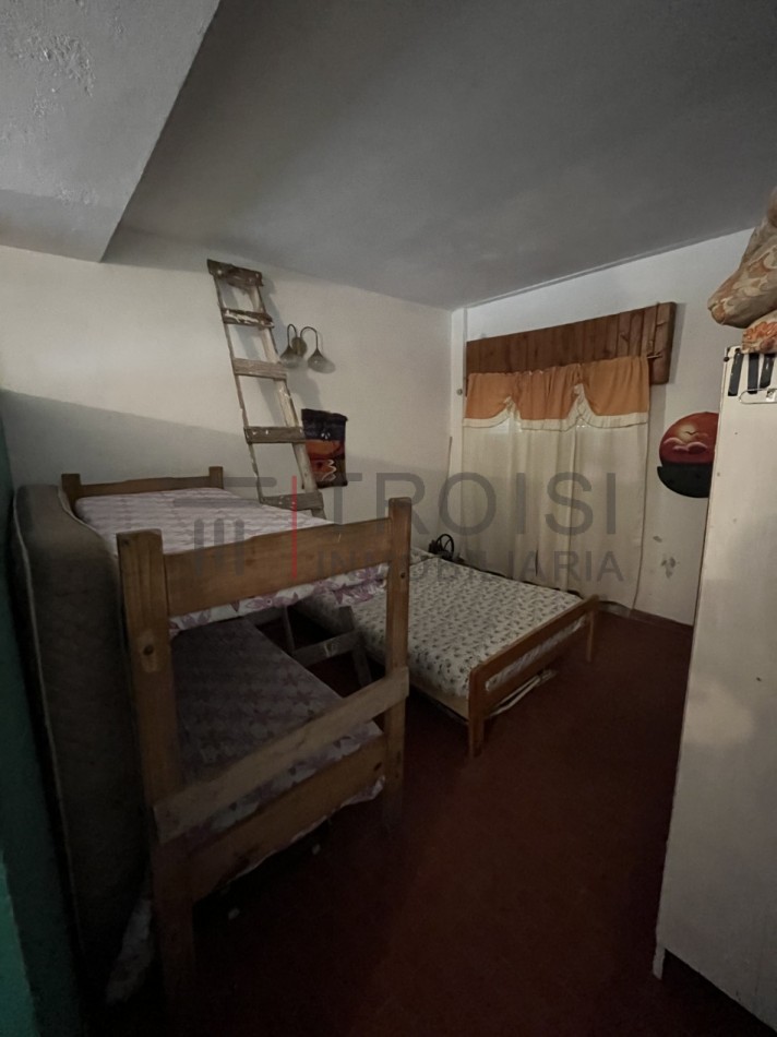 V75 - Casa 2 ambientes - Calle 48 e/11 y 12