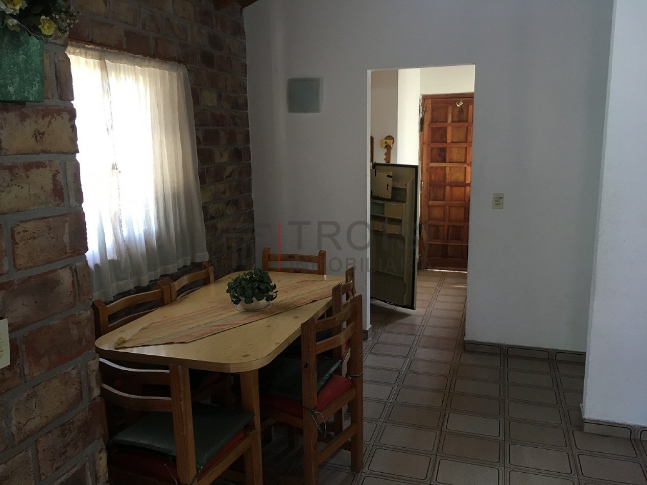 V32 - Chalet 3 ambientes - Calle 5 e/42 y 43