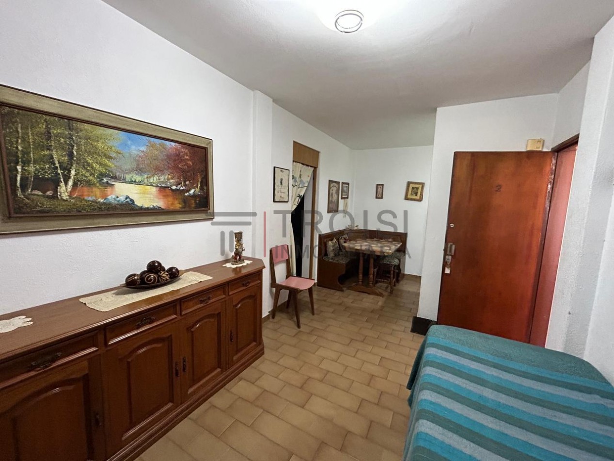 A28 - Depto 2 ambientes - Calle Kennedy casi esq. 27