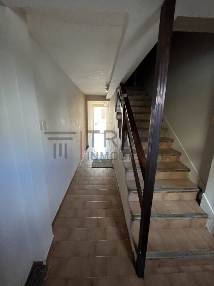 V61B - Depto. 2 ambientes tipo chalet - Calle 3 e/39 y 40