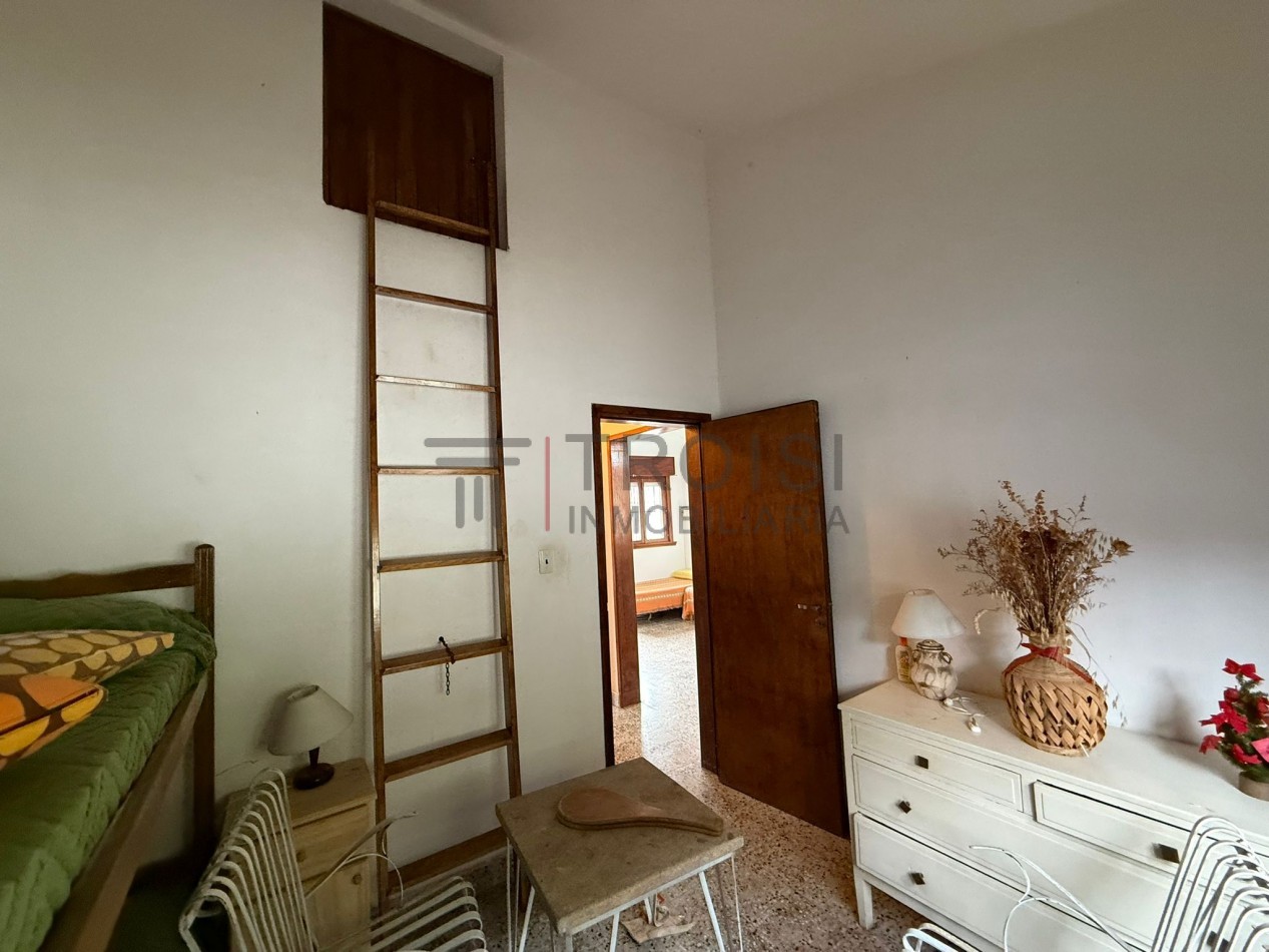V19 - Chalet 3 ambientes - Calle 28 e/9 y 10