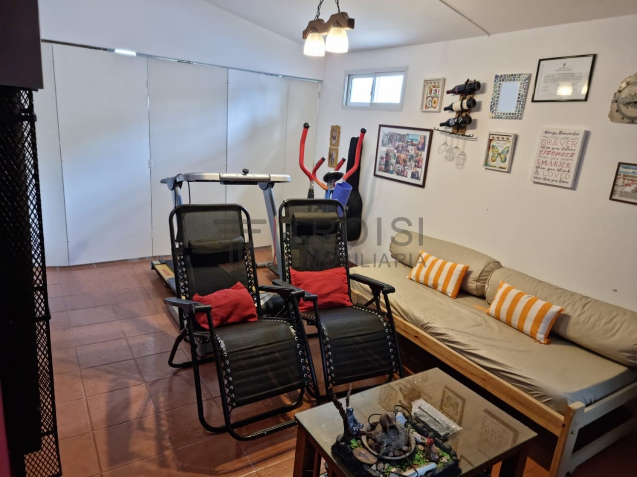 V80 - Chalet 4 ambientes - Calle 126 e/103 y 104