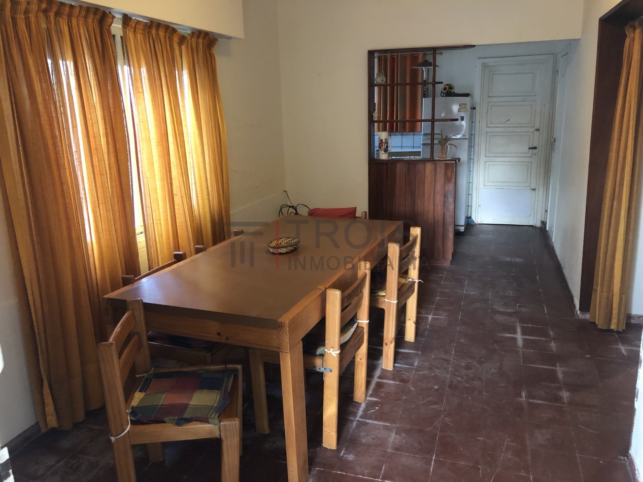V73 - Chalet 4 ambientes - Calle 3 e/33 y 34
