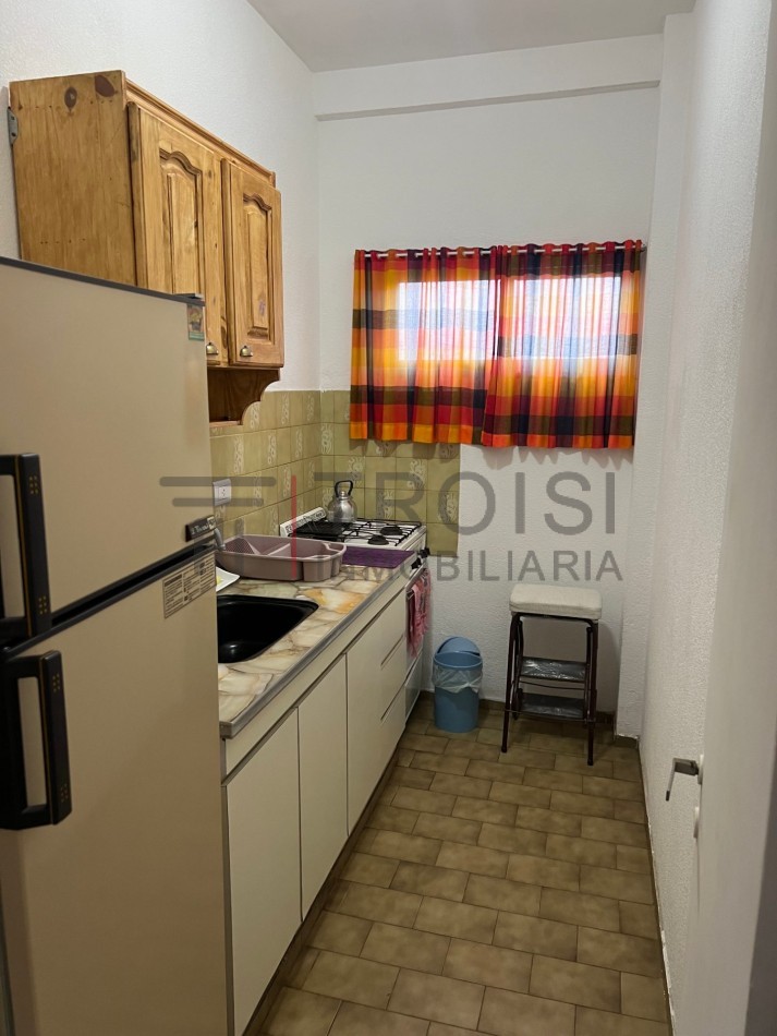 V17 - DEPARTAMENTO - 2 AMBIENTES - Calle 34 N°202 Esq. 2 - 2° piso