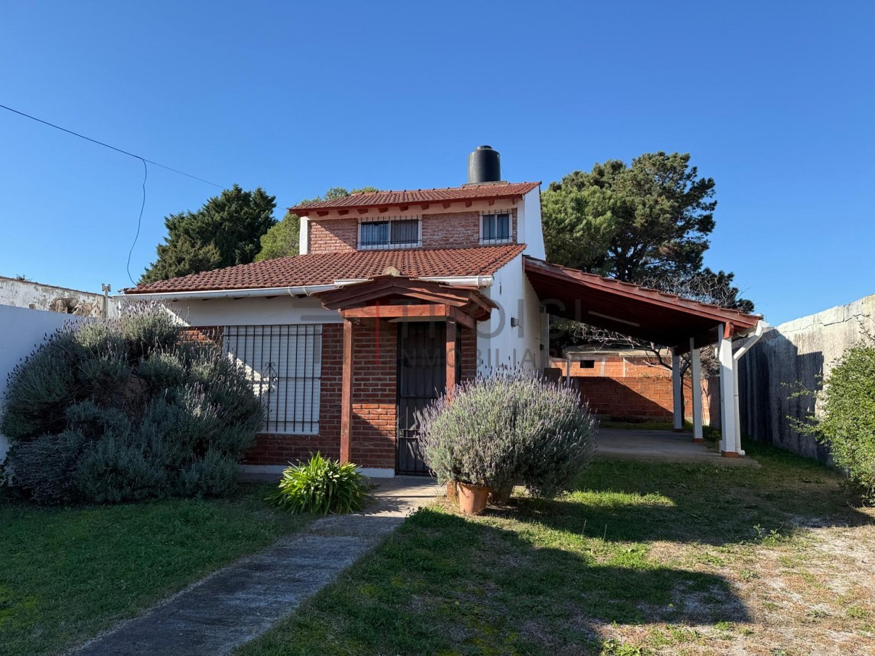 V5 - Chalet 4 ambientes - Calle 6 e/47 y 48