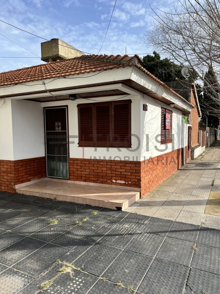 V22 - Chalet 3 ambientes - Calle 48 e/ 2 y 3