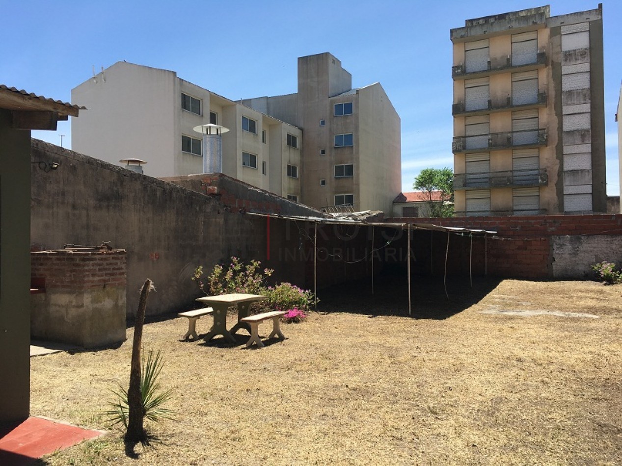 A17a - Depto. 3 ambientes - Av. 32 e/2 y 3