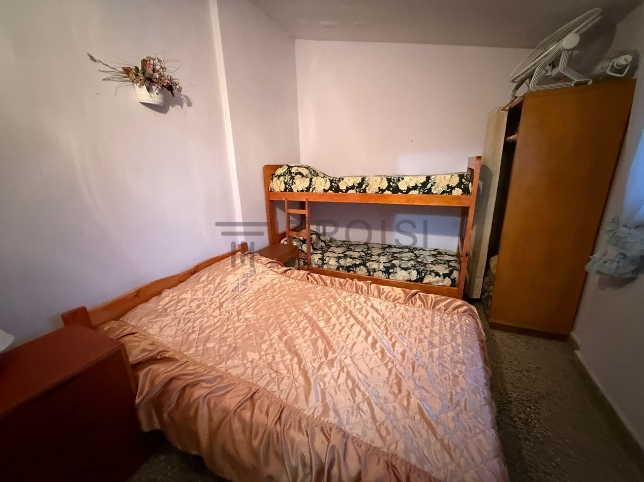 V17 - Depto. 2 ambientes - Calle 36 e/ 2 y 3